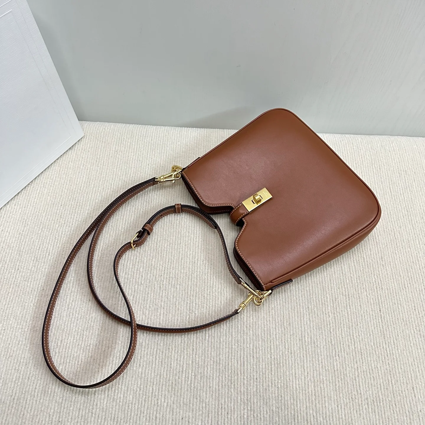 Селин Камиль 16 Мягкий Маленький Коричневый