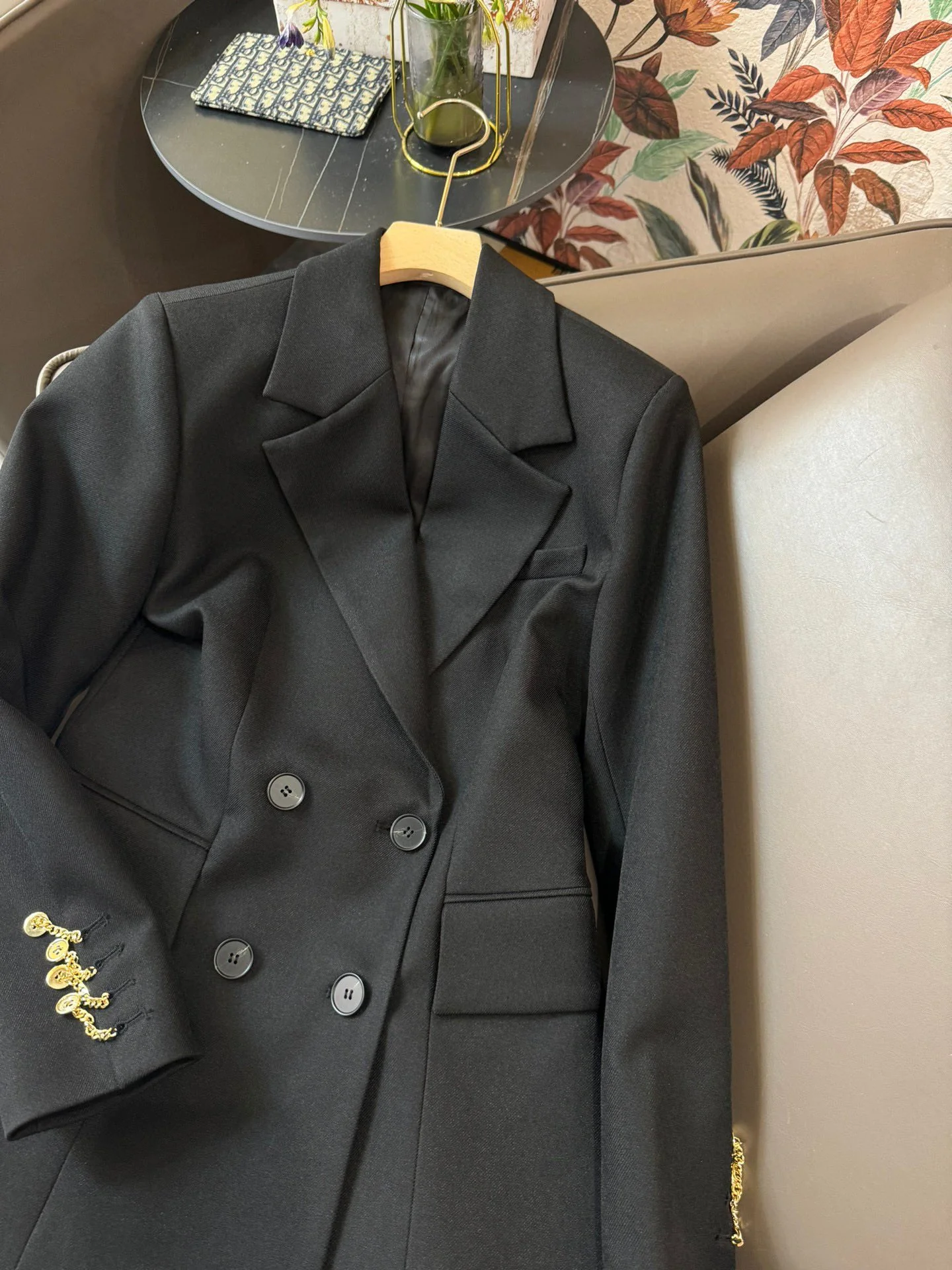 Пиджак Burberry 2403-24ss, новый, черный.