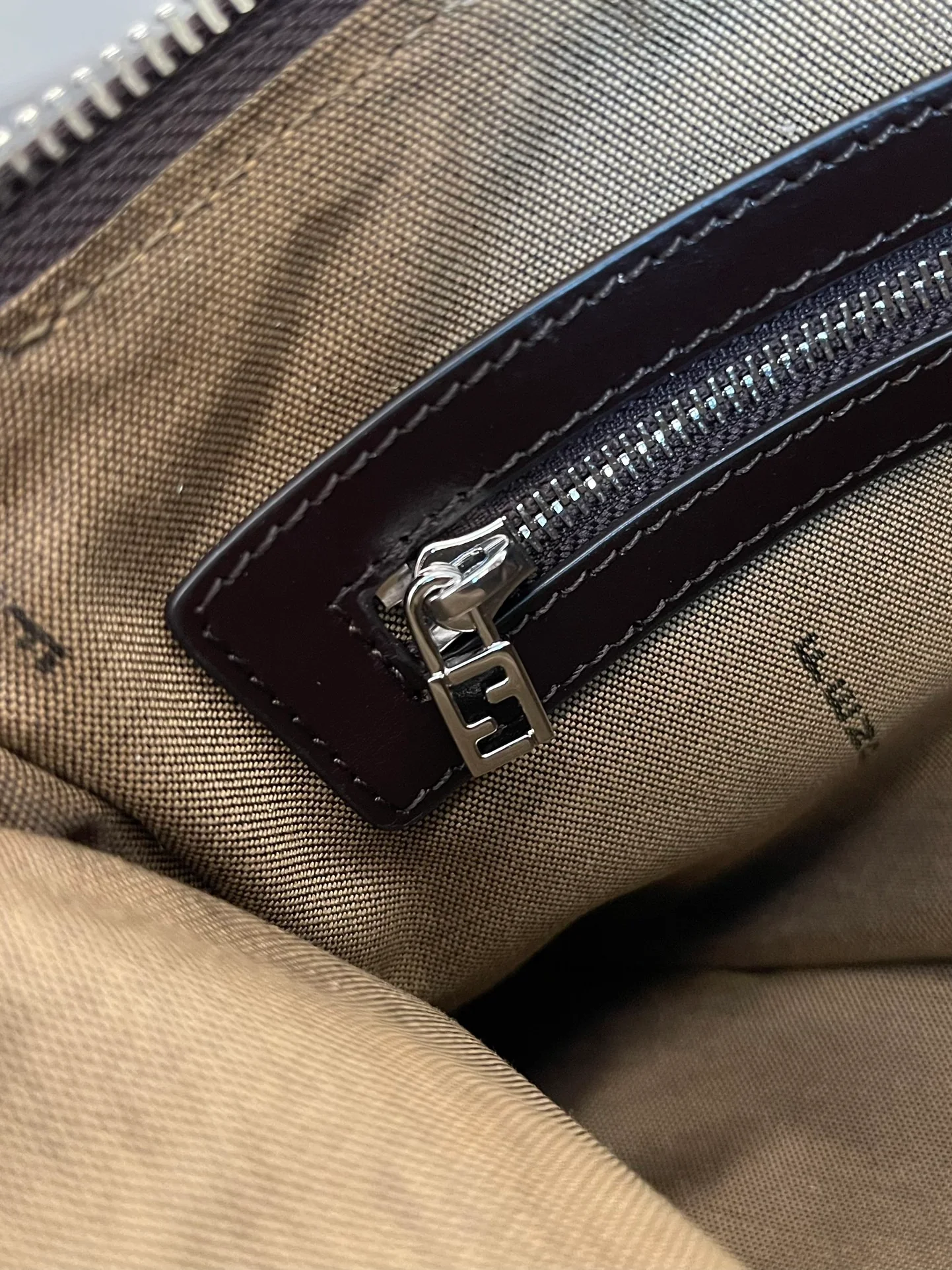 Винтажная сумка Fendi Monogram Canvas Underarm Bag