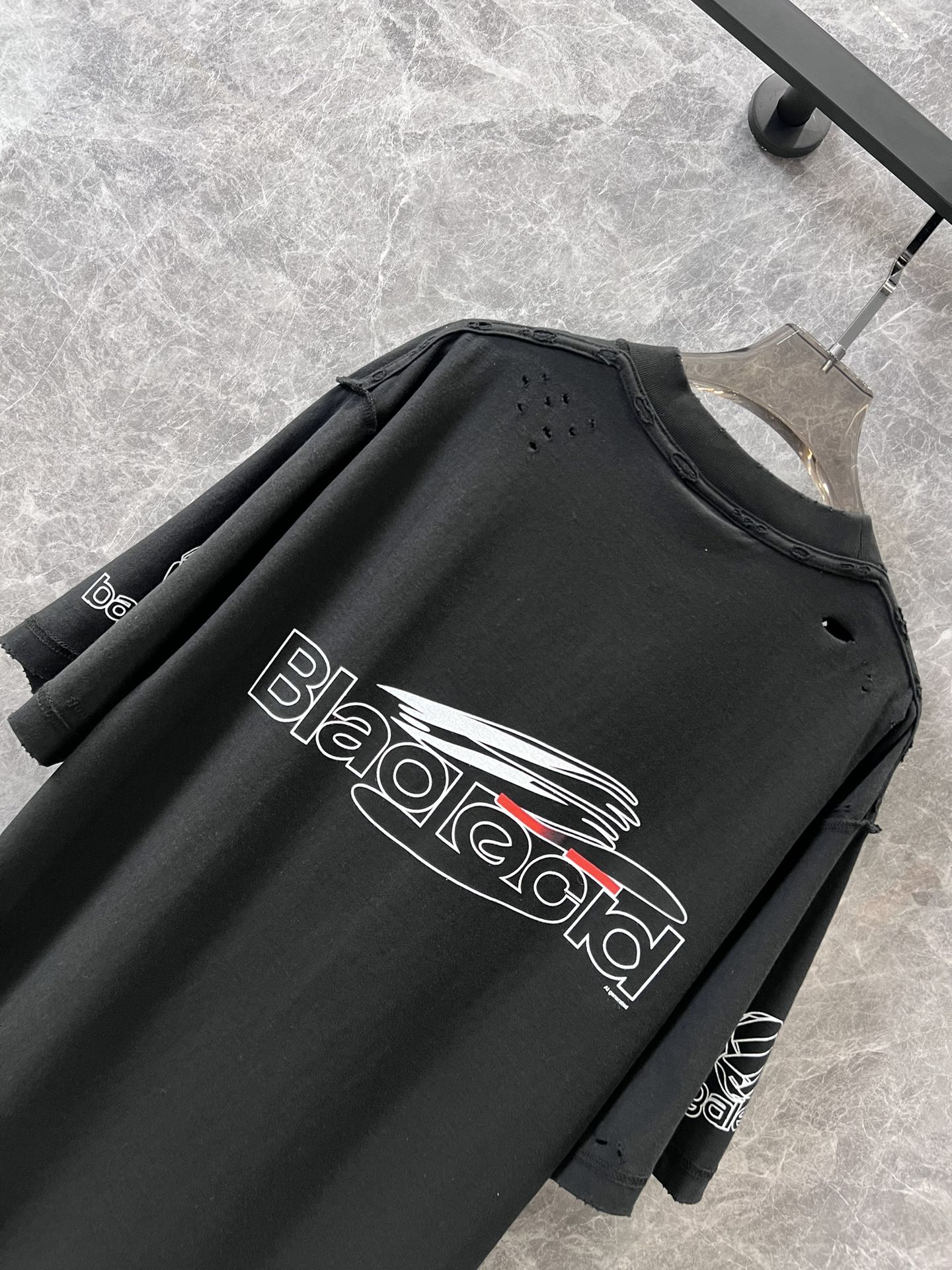 Balenciaga 2404-24ss Весна/Лето Новая футболка с коротким рукавом и круглым вырезом, с принтом AI Synthetic Print Letter - Черная