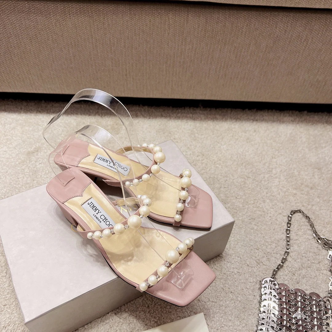 Сандалии Jimmy на толстом каблуке