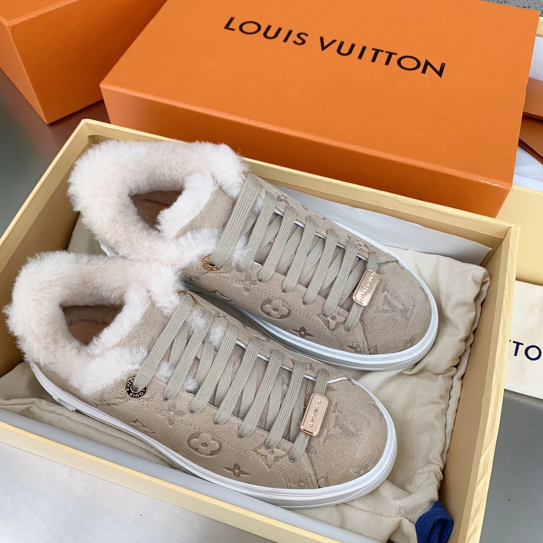 LV - Кроссовки с тиснением по шерсти