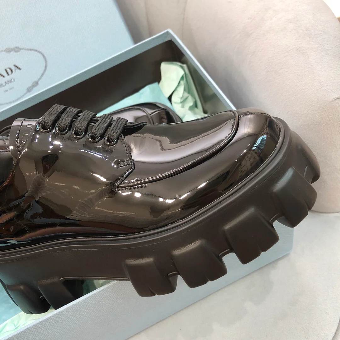 Обувь Prada - Pard Monolith - Лоферы на платформе - Черные