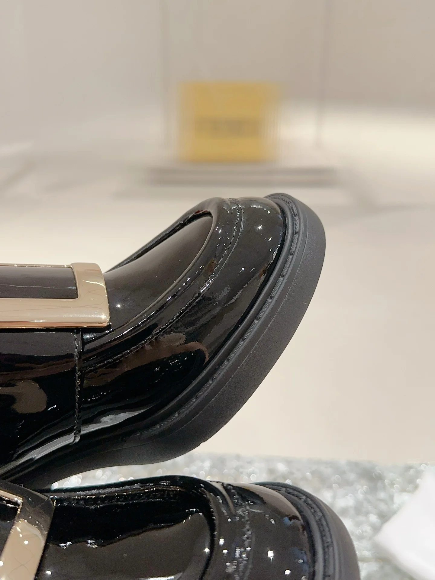 Ботильоны с квадратным носком и пряжкой - 2024 - Ботильоны с металлической пряжкой - Черные