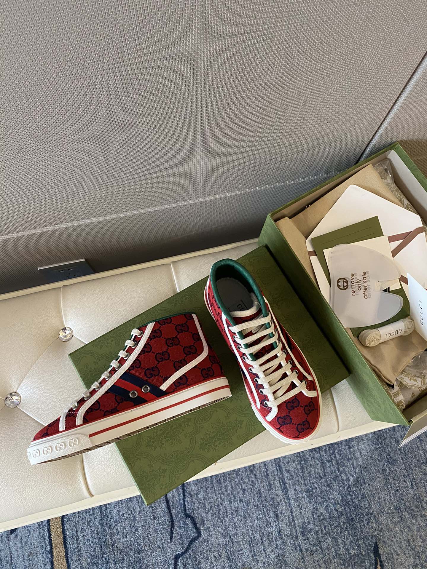 Высокие кеды Gucci с монограммой из канваса - 1