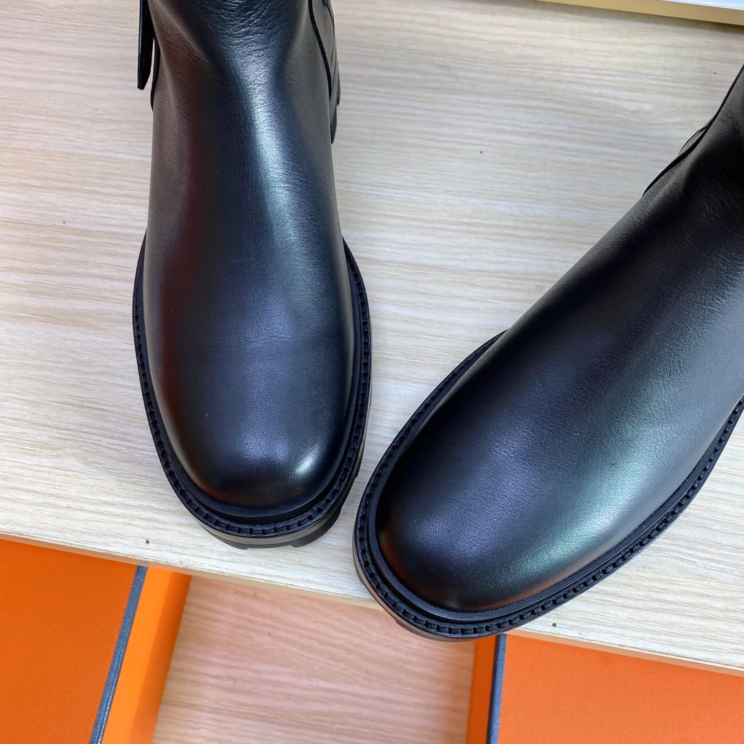 Классические ботильоны Hermes 2023 года - черные