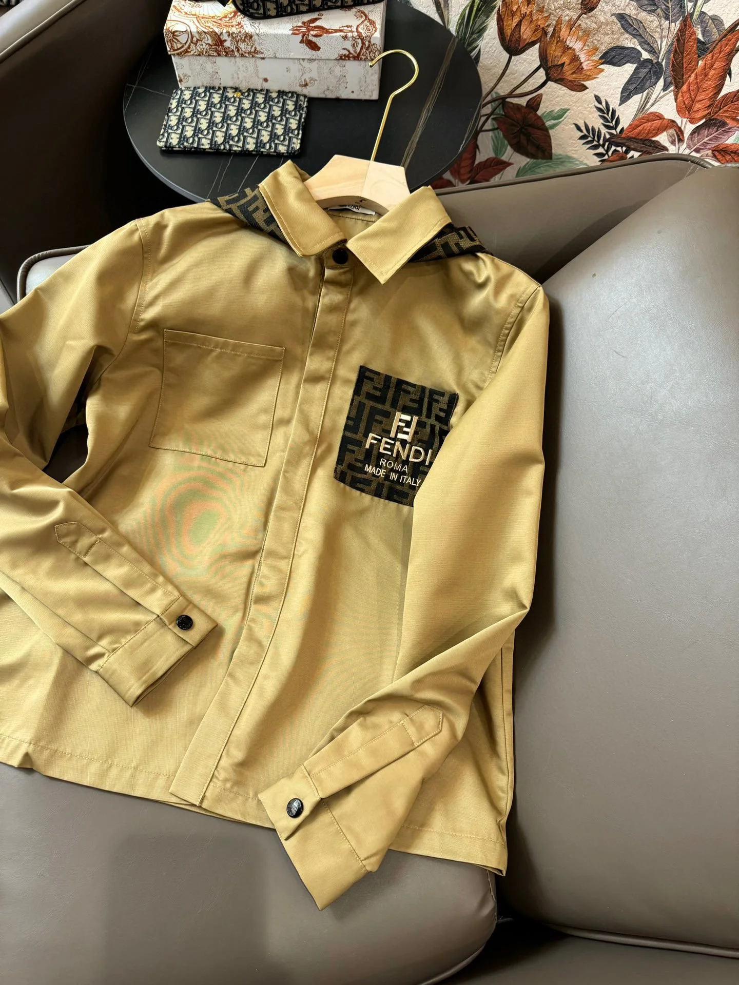 Новая супермилая куртка Fendi 2403-24ss