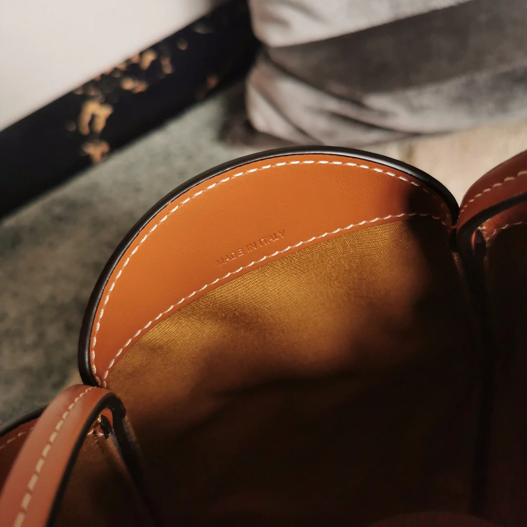 Сумка Celine Monogram Lantern Bag - желто-коричневая