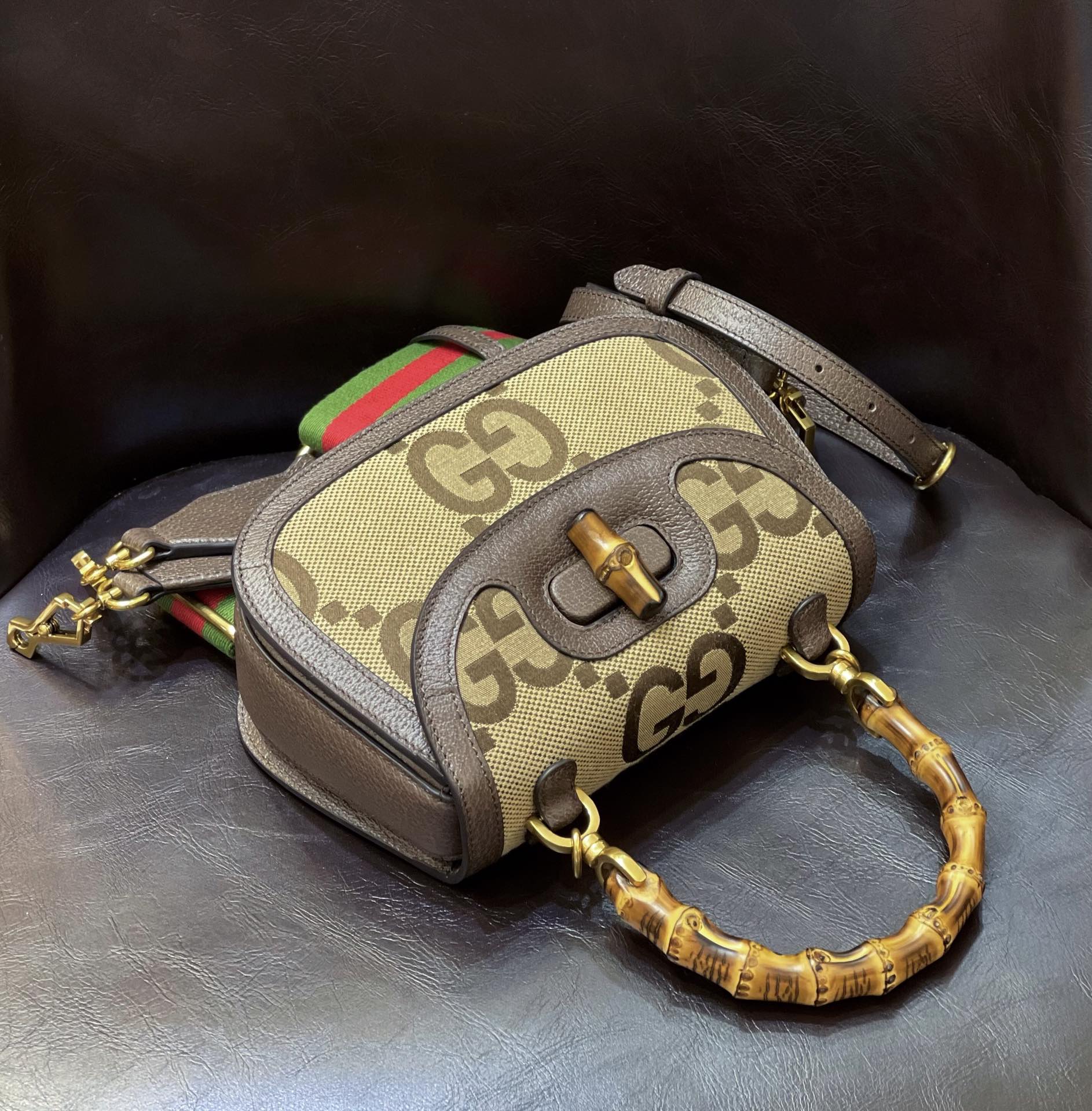 Сумка Gucci Bamboo Saddle Bag, маленькая, 21x15x7 см.