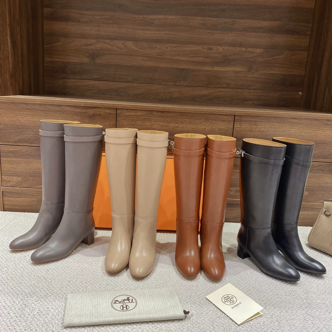 Новая коллекция Hermes осень/зима 2022 - высокие сапоги Kelly - черные