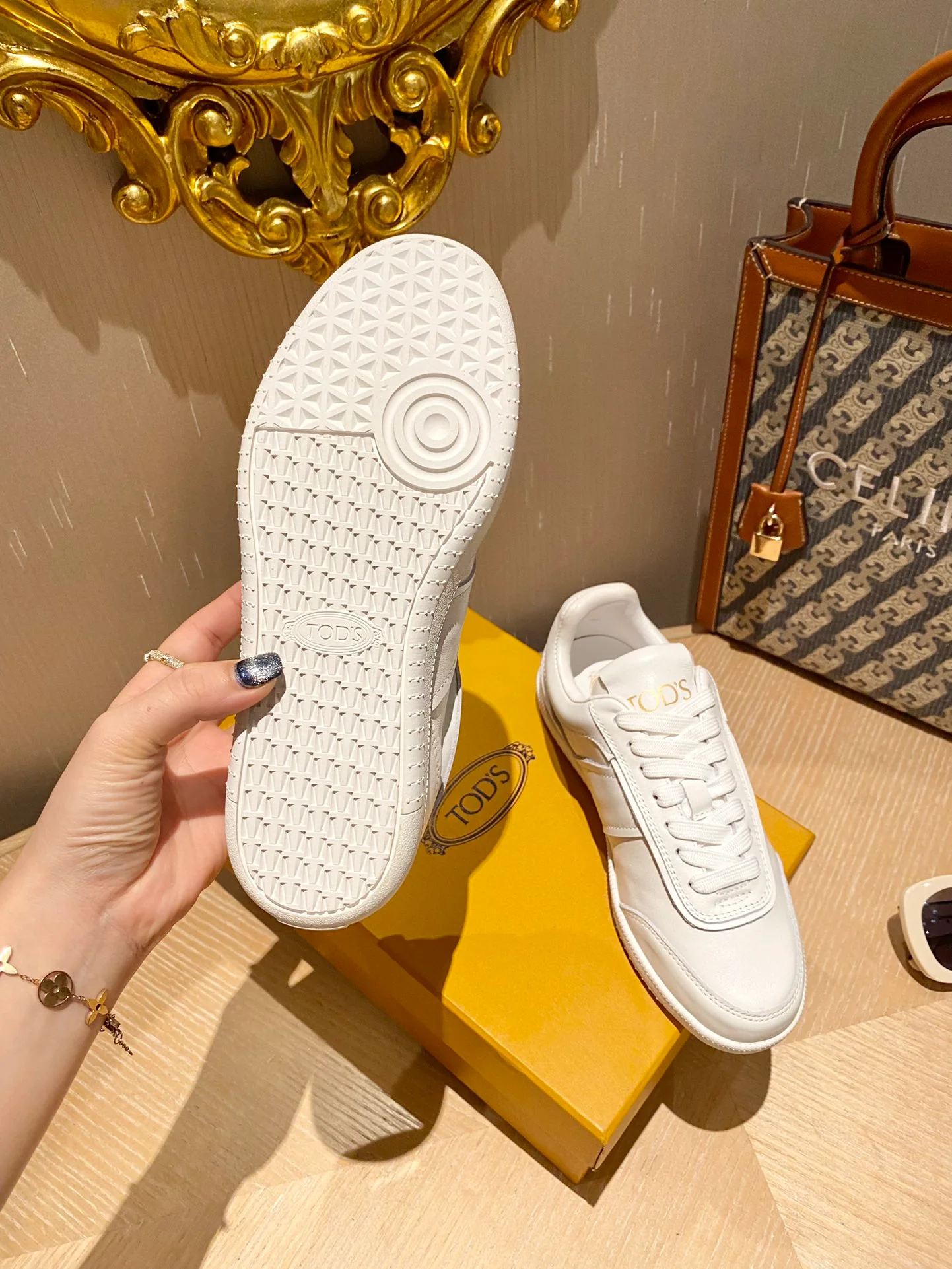 Tods - Белые кроссовки - Повседневная обувь - 1