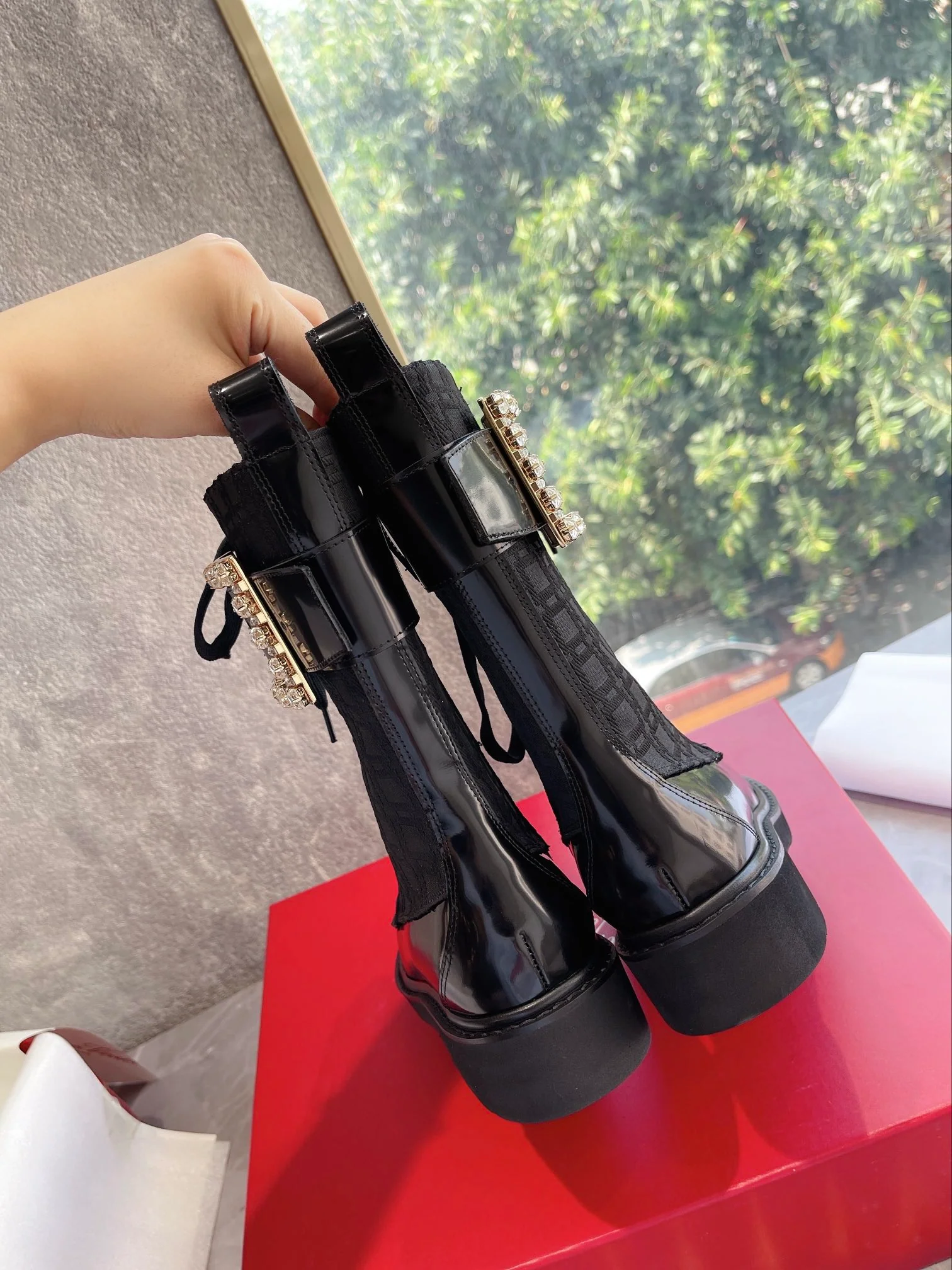 Новинка осенне-зимней коллекции RV-2022 - сапоги до середины икры.