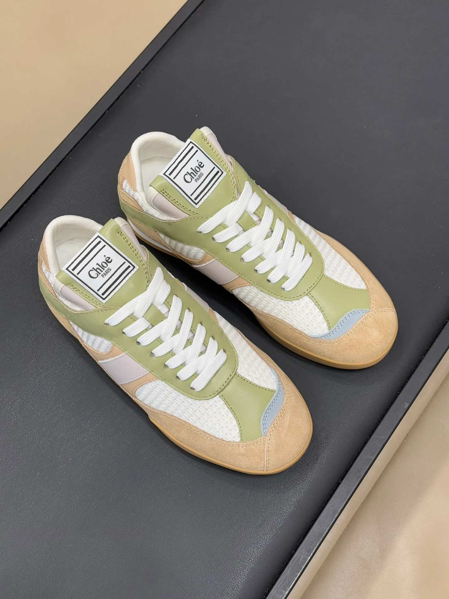 Повседневные туфли Chloe 2024 - зеленые