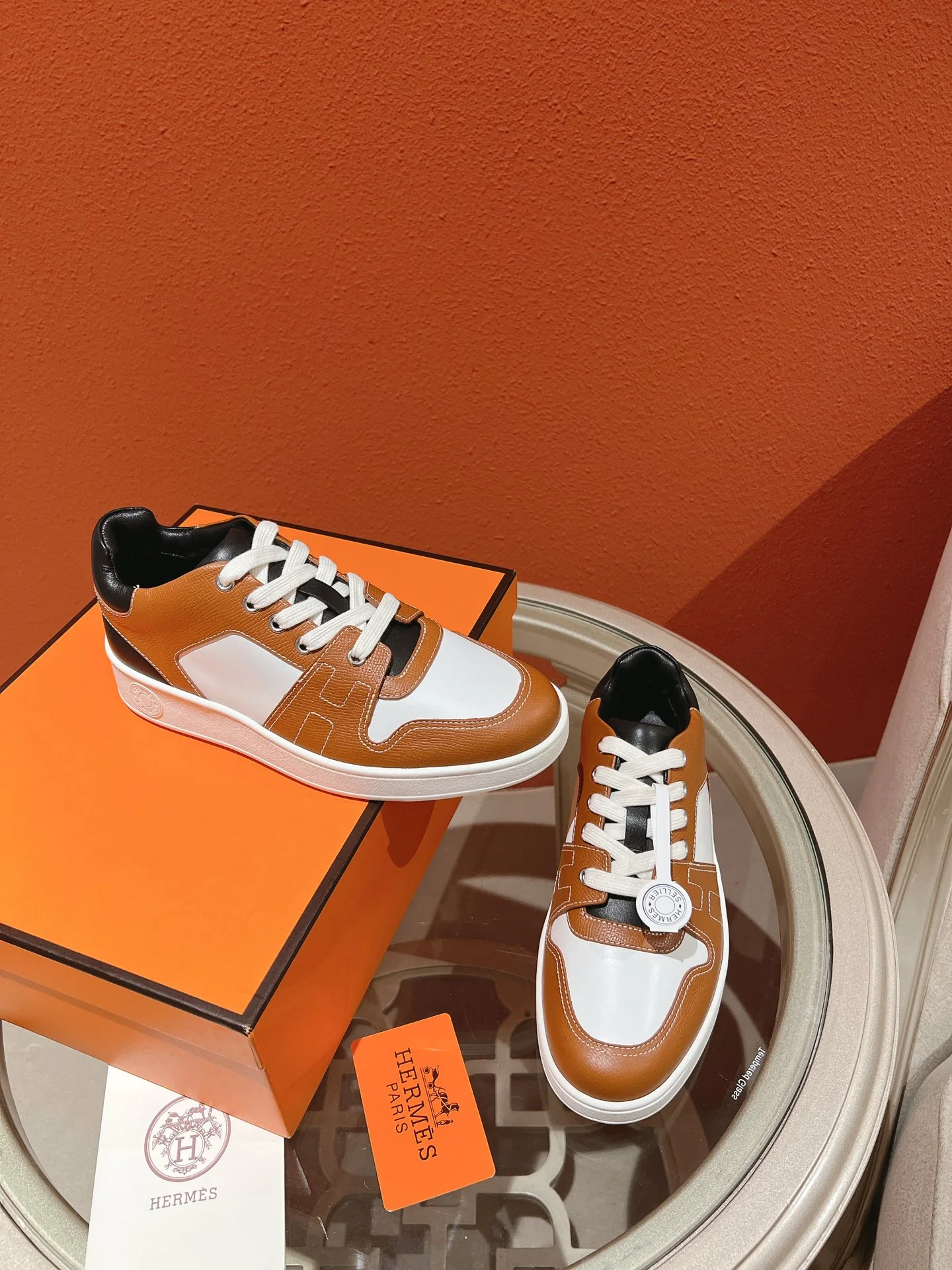 Новинка 2023 года от Hermes - Кроссовки - Коричневые