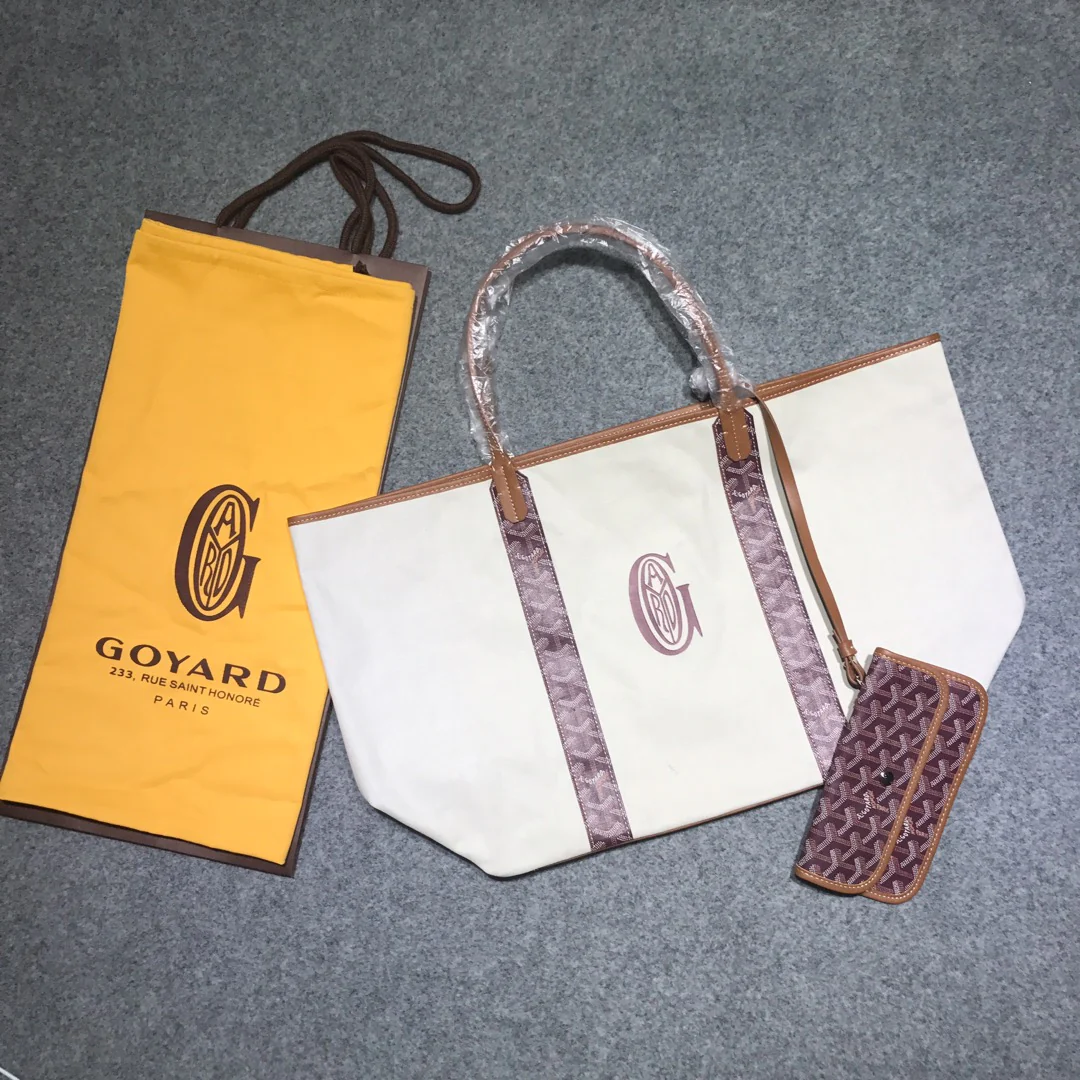 Гойяр-Сен-Луи-Пертюи-Бургундия