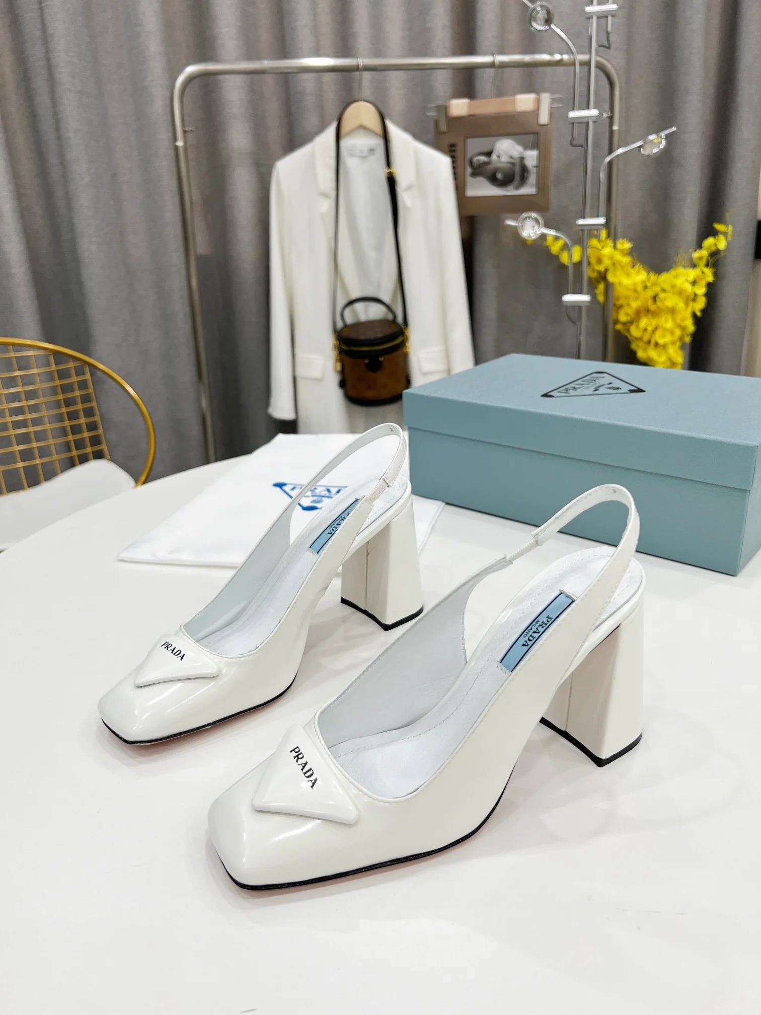 Туфли Prada - Prada - босоножки на высоком каблуке - белые