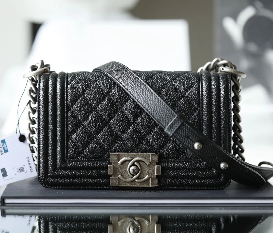 Chanel Le Boy Crystal Diamond Pattern Caviar - Medium - Black Silver