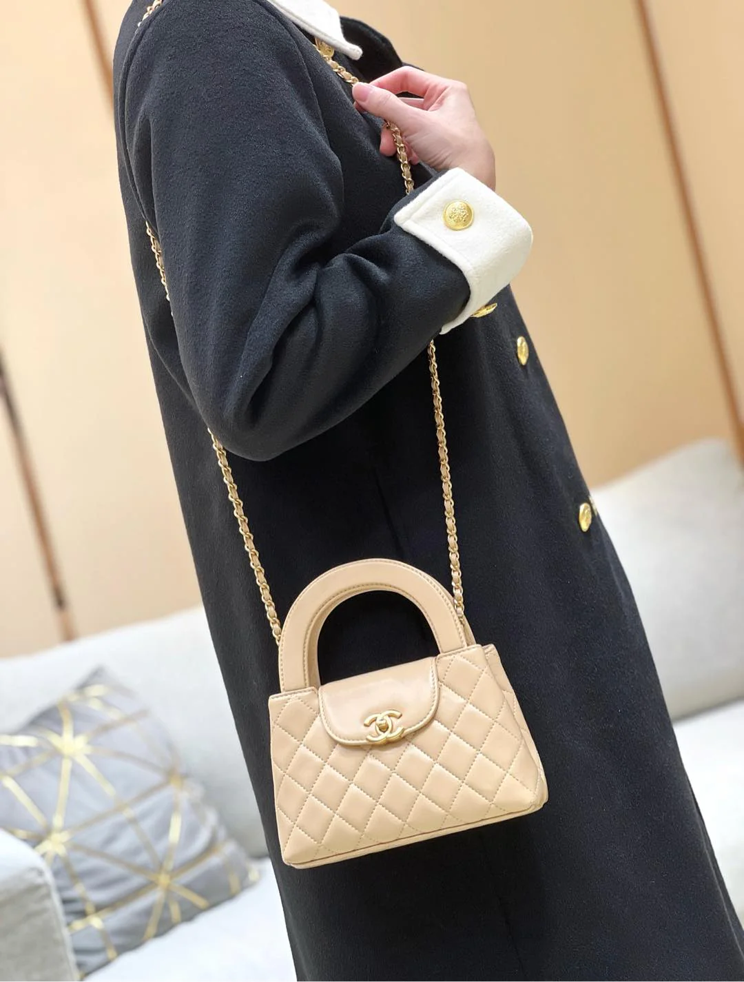 Chanel 25c Kelly - Абрикосовый