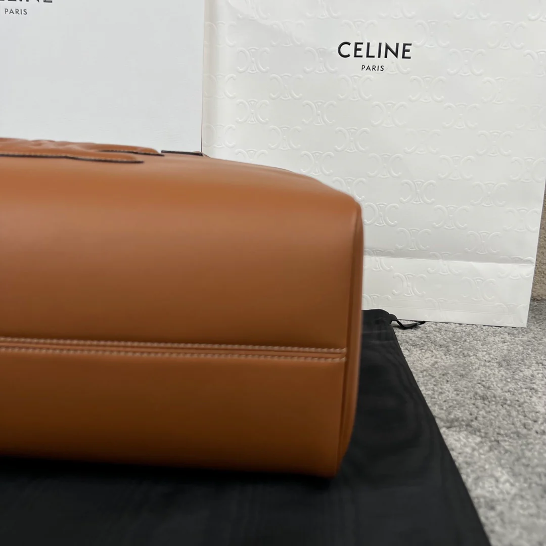 Сумка Celine Cabas Triomphe из гладкой кожи с завязками - коричневая
