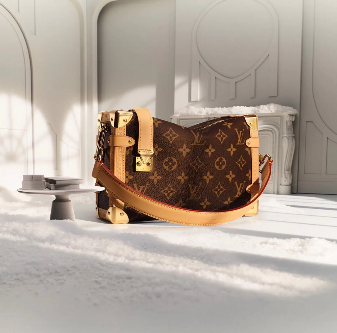 m46358-LV-side-trunk-mm-handbag/crossbody bag