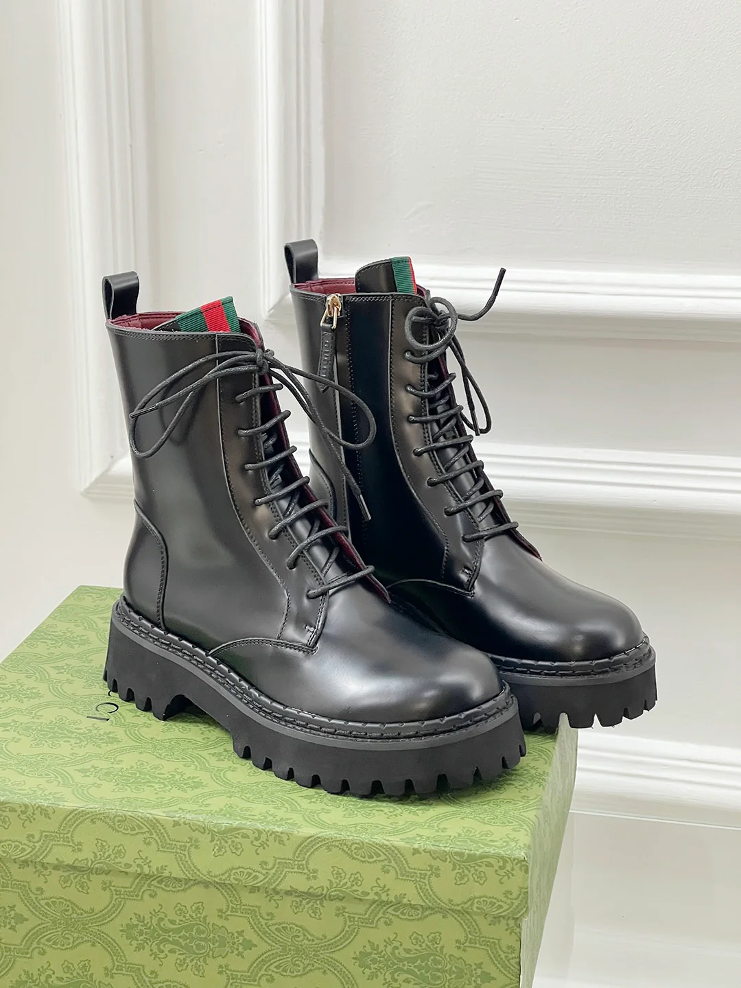 Ботинки Gucci Dr. Martens 2024 — черные
