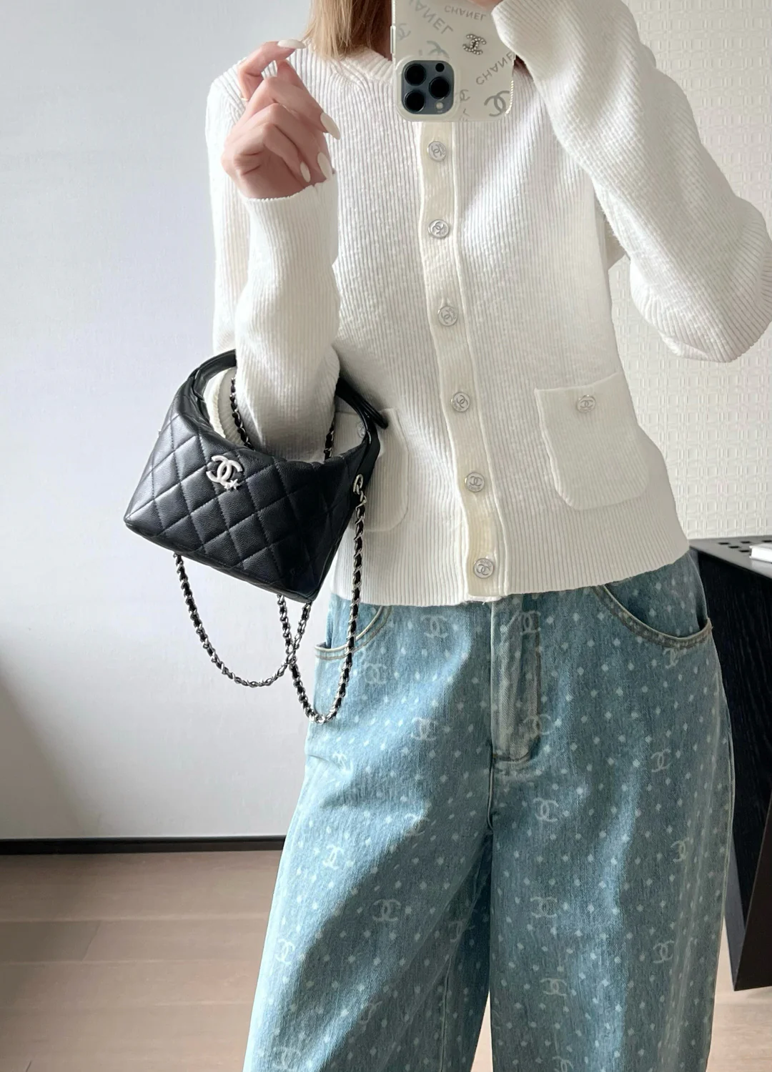 Chanel - Осенне-зимняя сумка для обеда в форме звезды - Черная с пряжкой в ??виде бриллианта