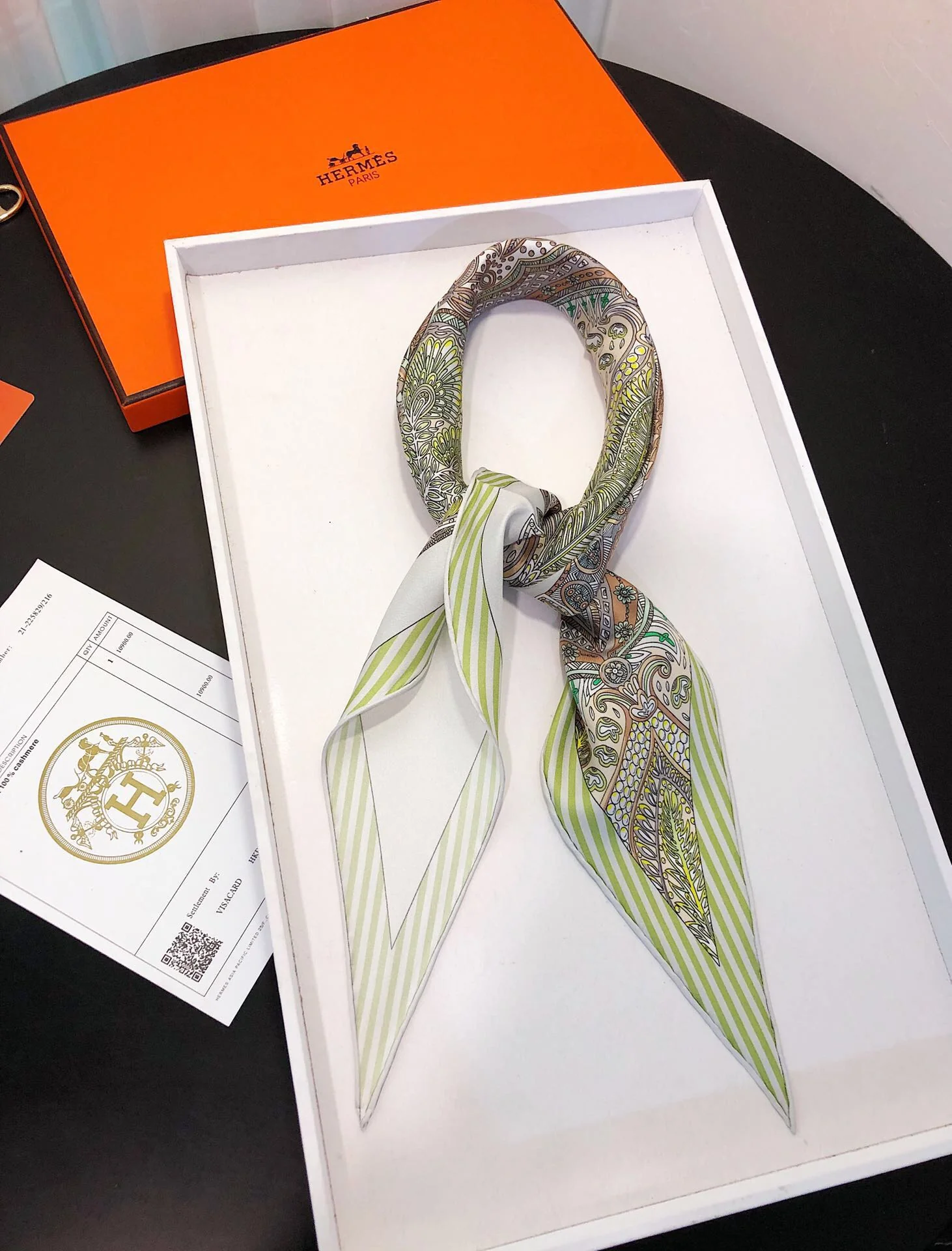 Hermes - Новейший шарф Garden Diamond - 100% - Твиловый шелк - 43 - 115 см - 1