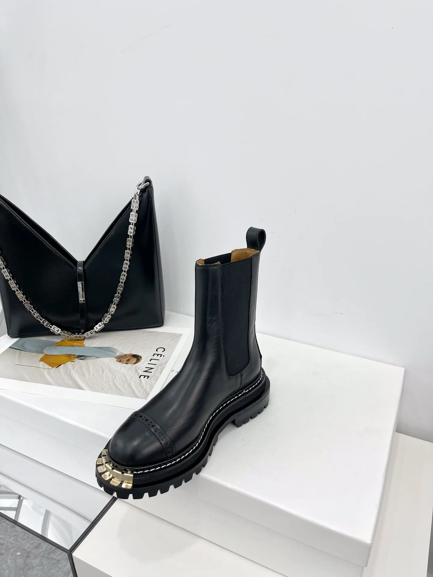 Обувь BV - BV - Металлическая колодка с отделкой стразами - Ботильоны