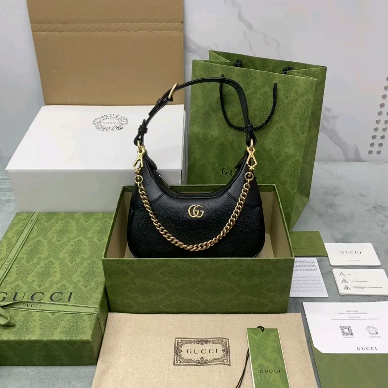 Сумка Gucci на цепочке через плечо - черная