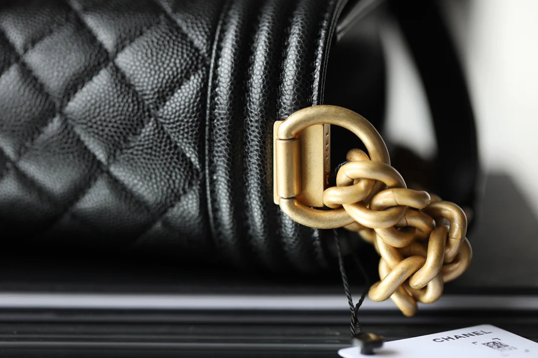 Chanel Le Boy Crystal Edition, узор 