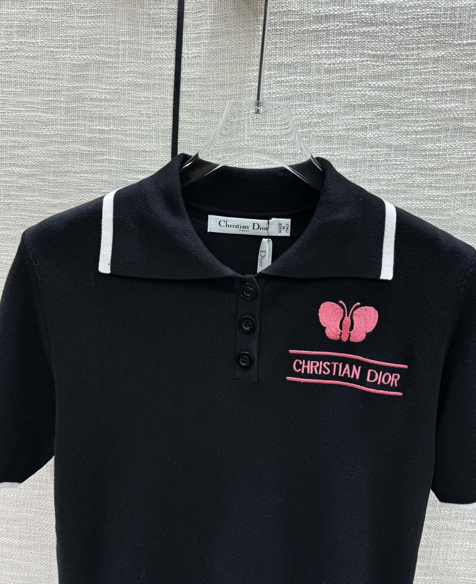 Dior - 2403-24 Ранняя весна, новая коллекция ?Бабочка? - Трикотажное поло с коротким рукавом и воротником-поло - Черное