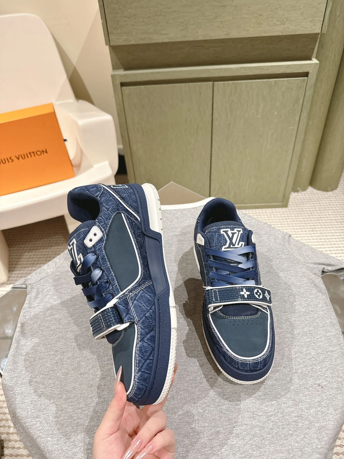 LV-2024-Кроссовки-Синие-1