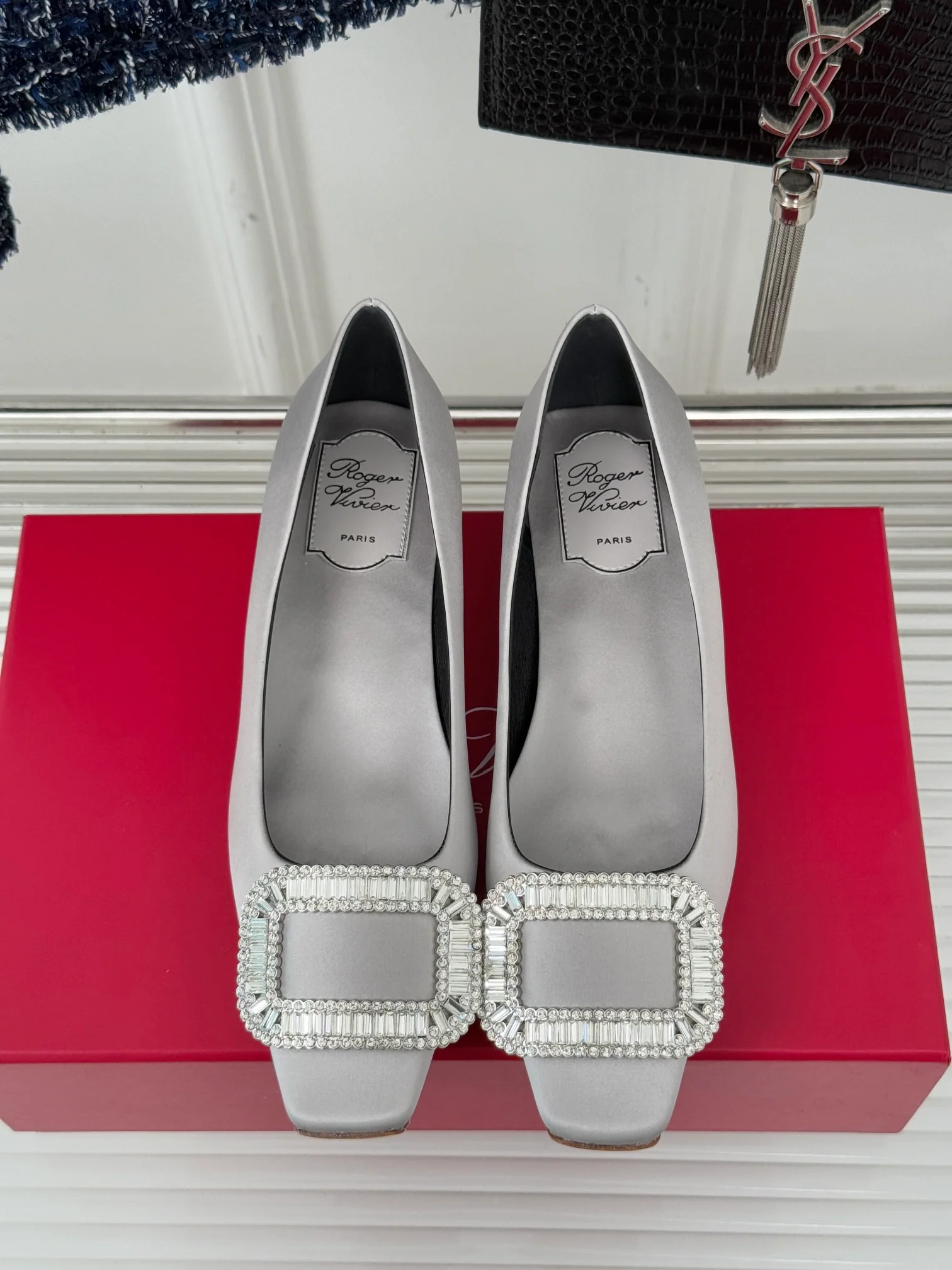 Обувь RV - Лоферы с двойной С-образной цепочкой - Серые