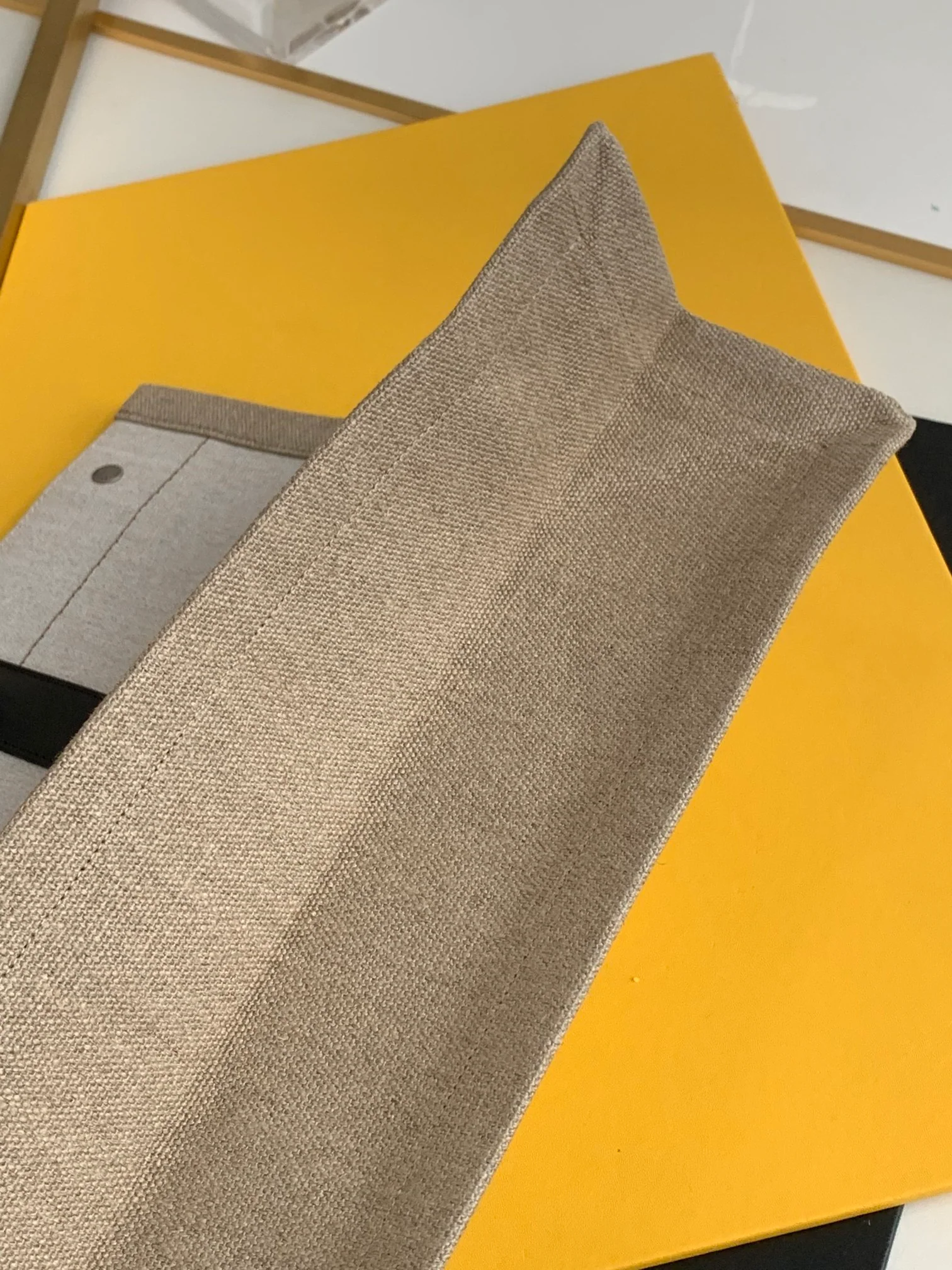 Сумка-тоут YSL Rive Gauche - сумка для покупок Left Bank