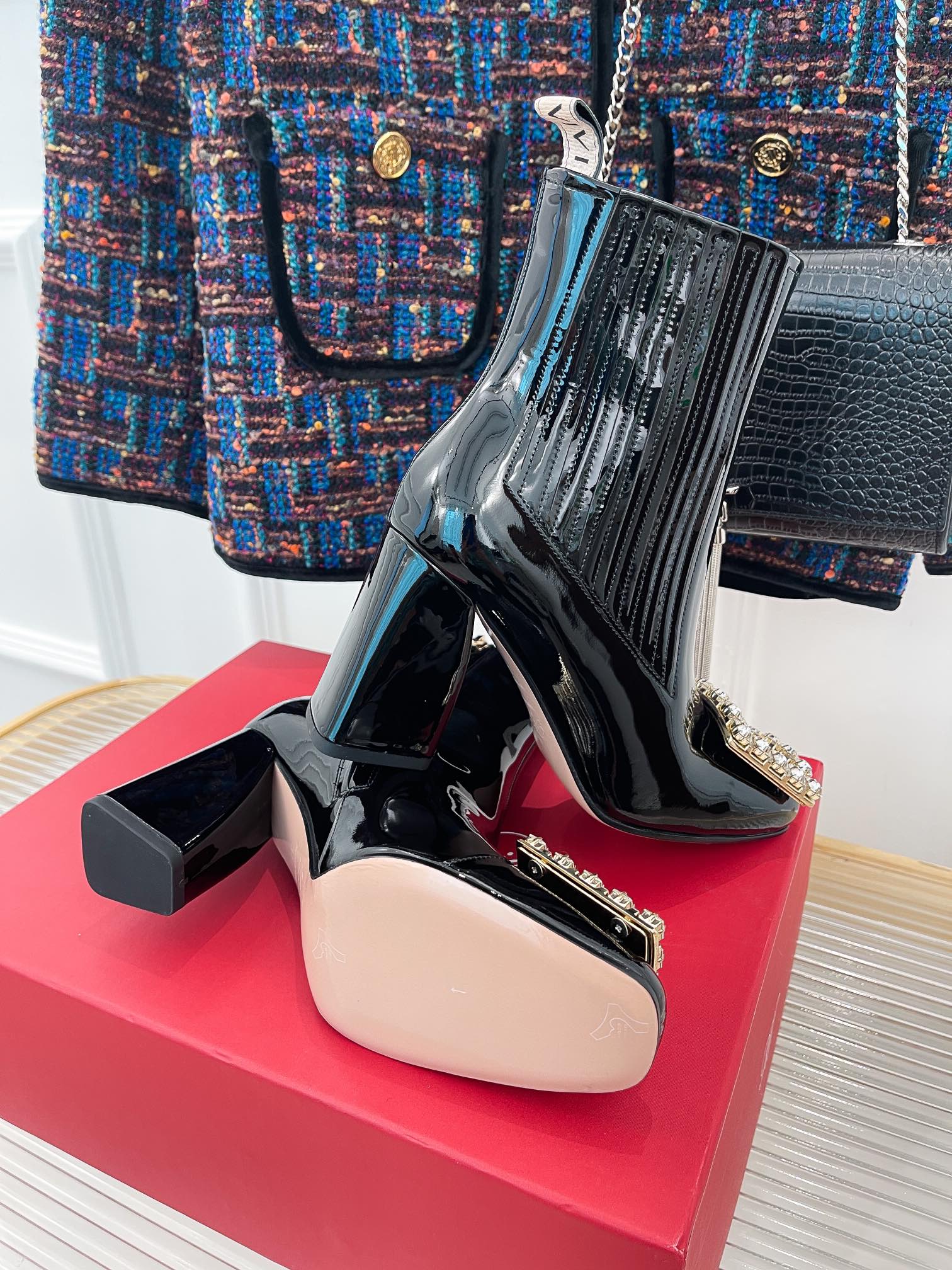 Обувь RV - Коллекция осень/зима 2022 - Высокие ботинки на массивном каблуке