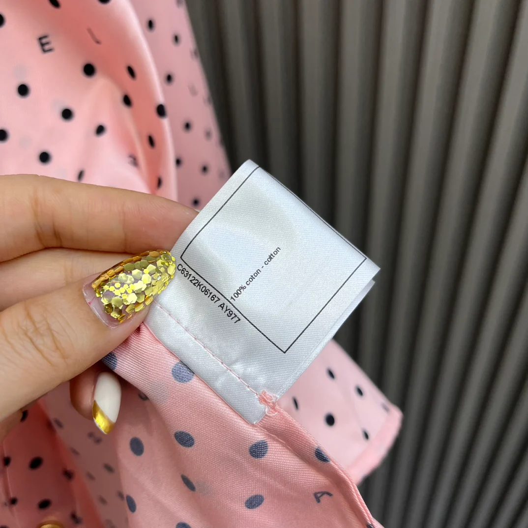 Chanel - 2404-24 Новинка: Комплект из рубашки и шорт в горошек - Розовый