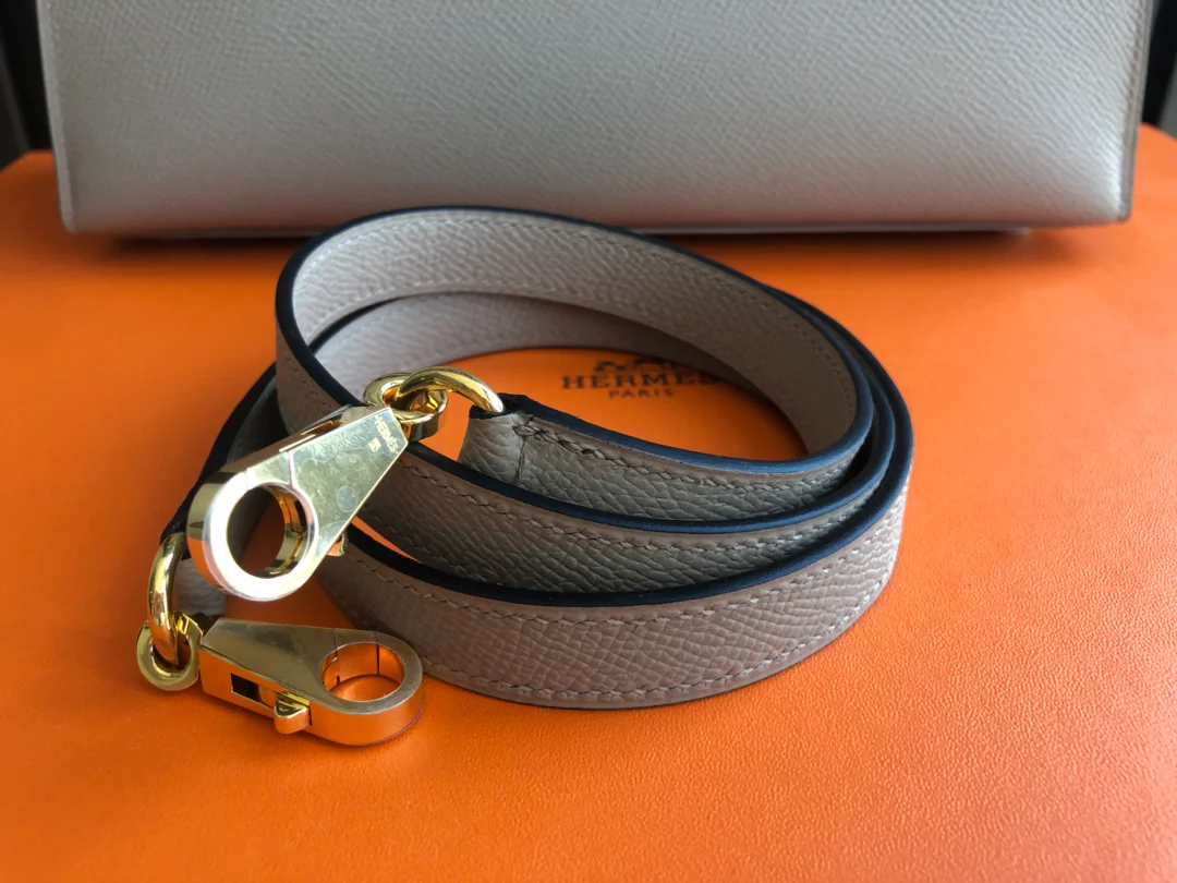 Hermes Kelly 25 Epsom Grey с золотой пряжкой