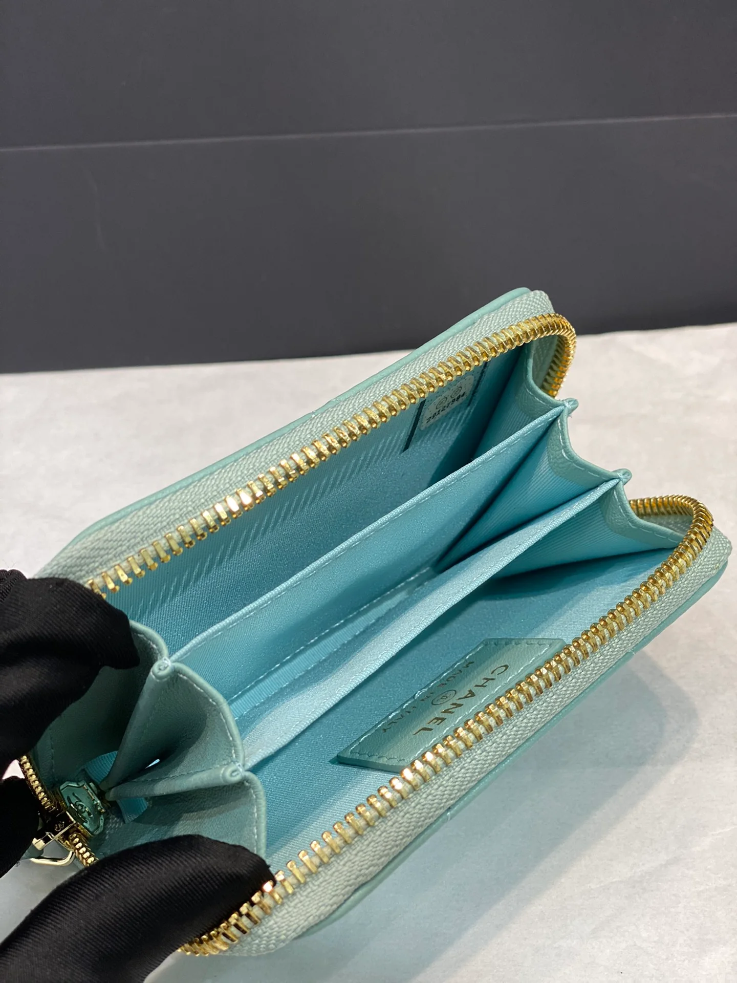 Chanel-19系列 大菱格拉链卡包 蓝色