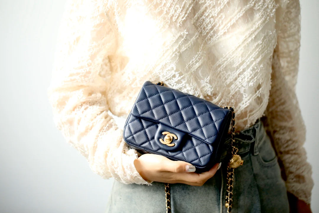 Chanel - Сумка-клатч 