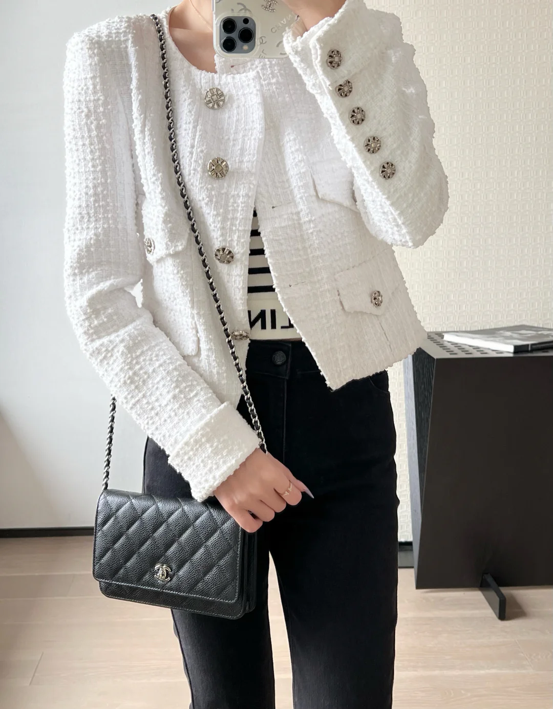 Chanel WOC Черное золото