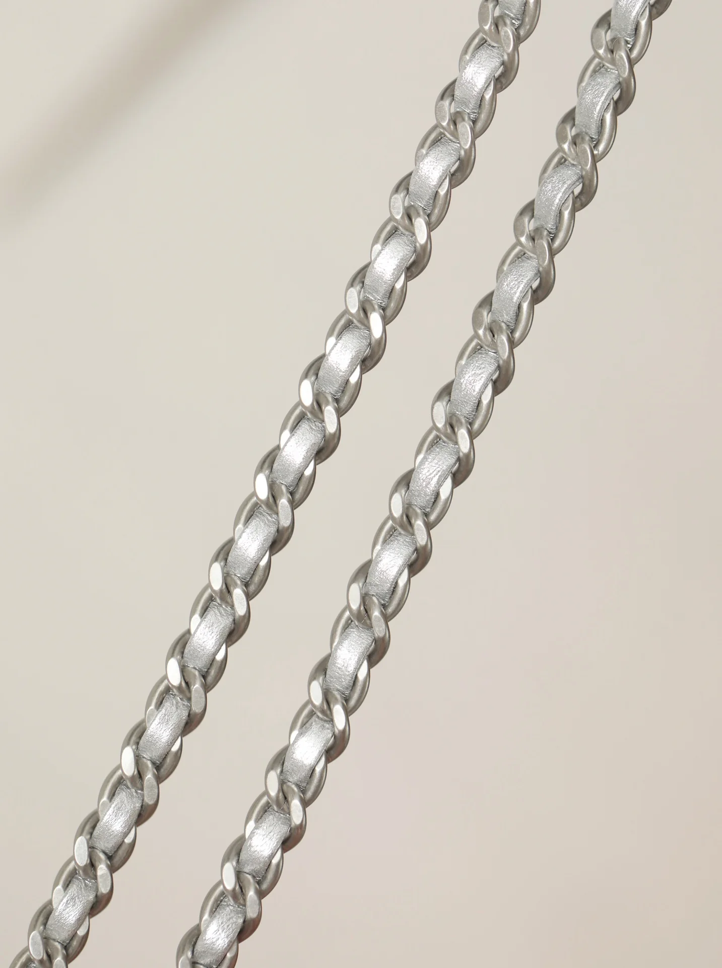 Рюкзак Chanel 25c на завязках - серебристый