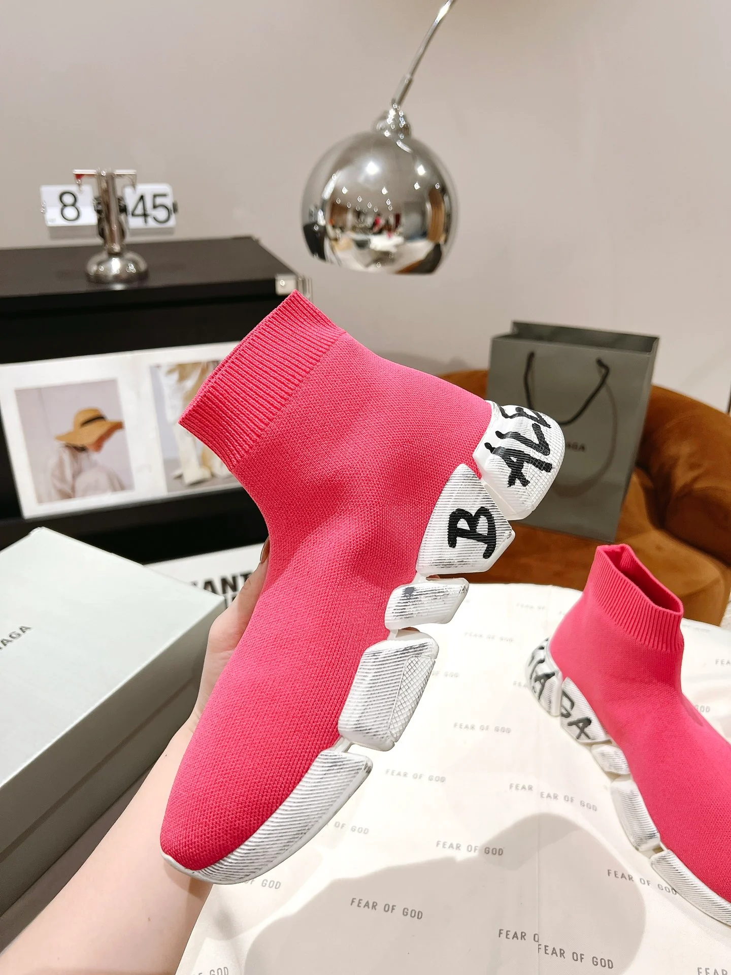 Balenciaga - Новинка 2023 года - Туфли-носки - Унисекс - Розовый