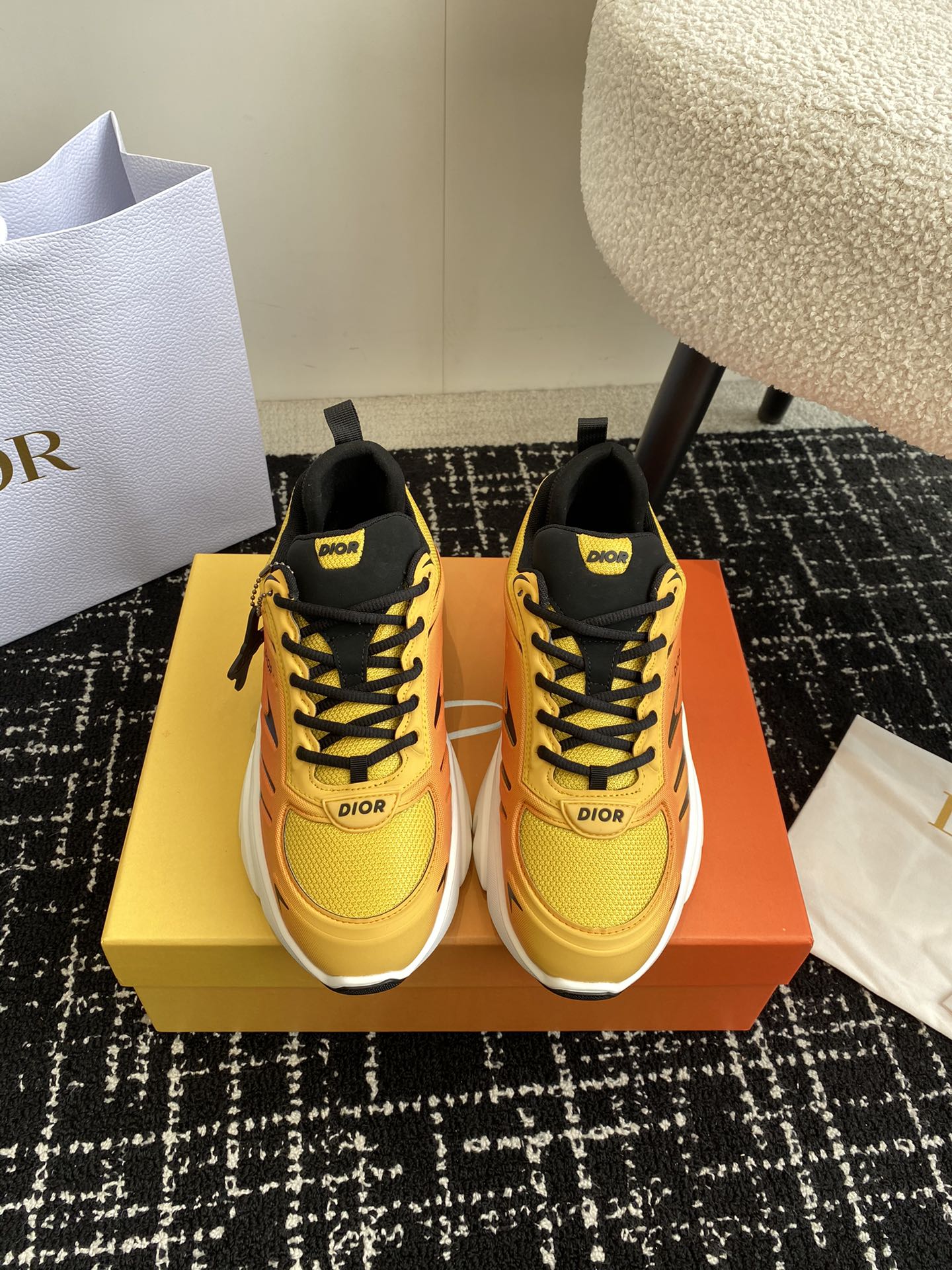 Кроссовки Dior 2024 — жёлтые