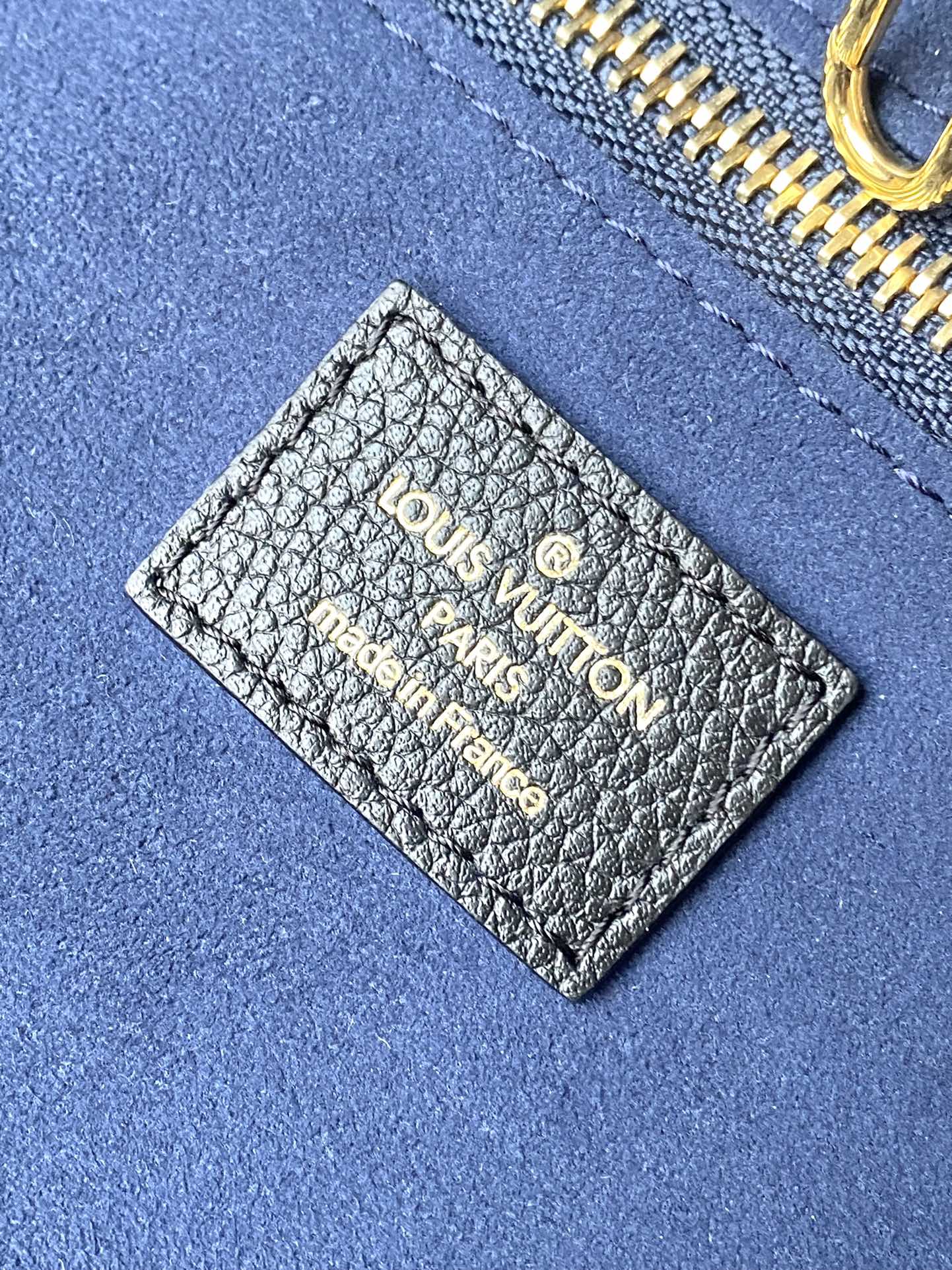 m45685-LV-neverfull-handbag-full embossed leather-black