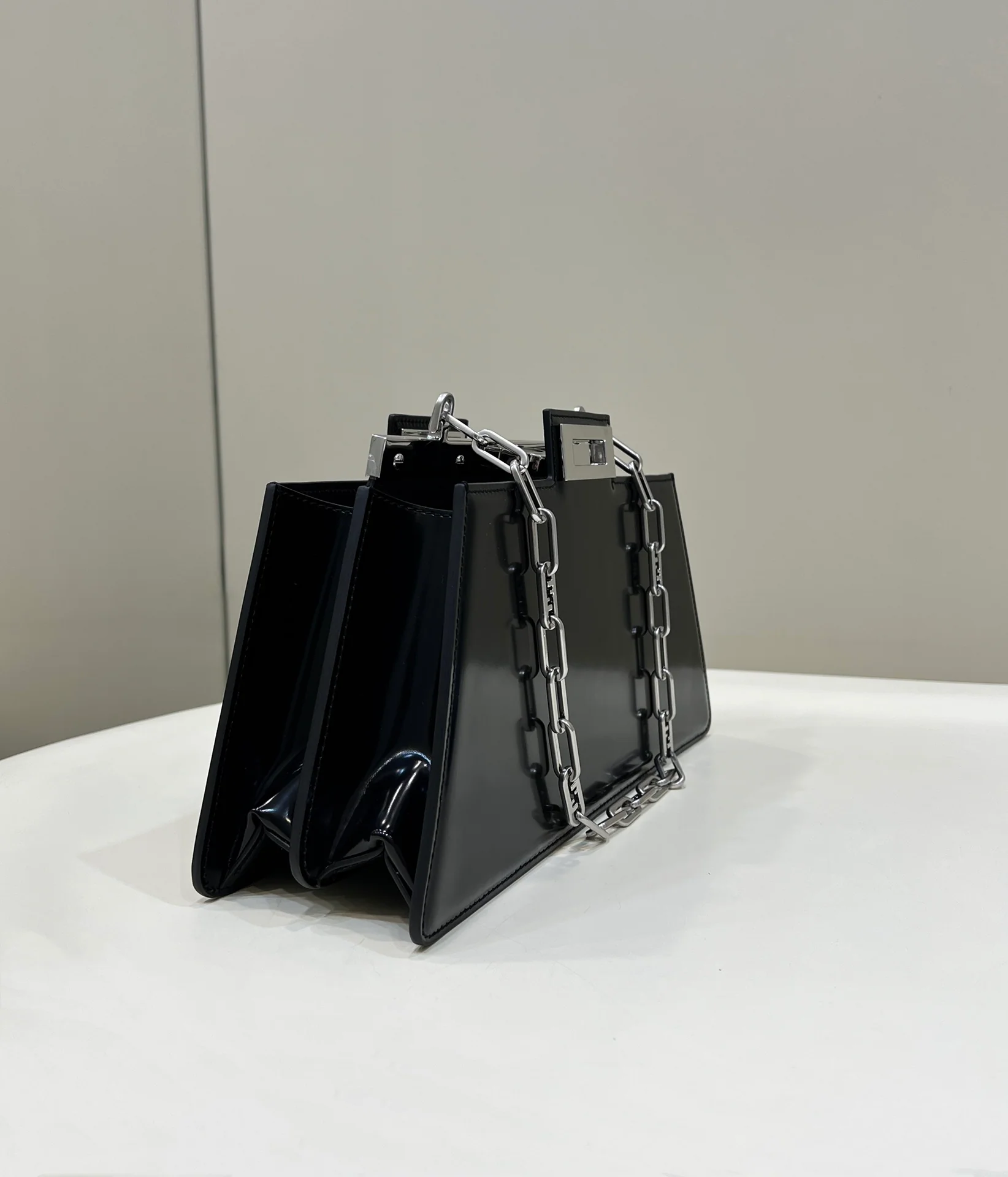 Fendi Peekaboo Cut Medium Black