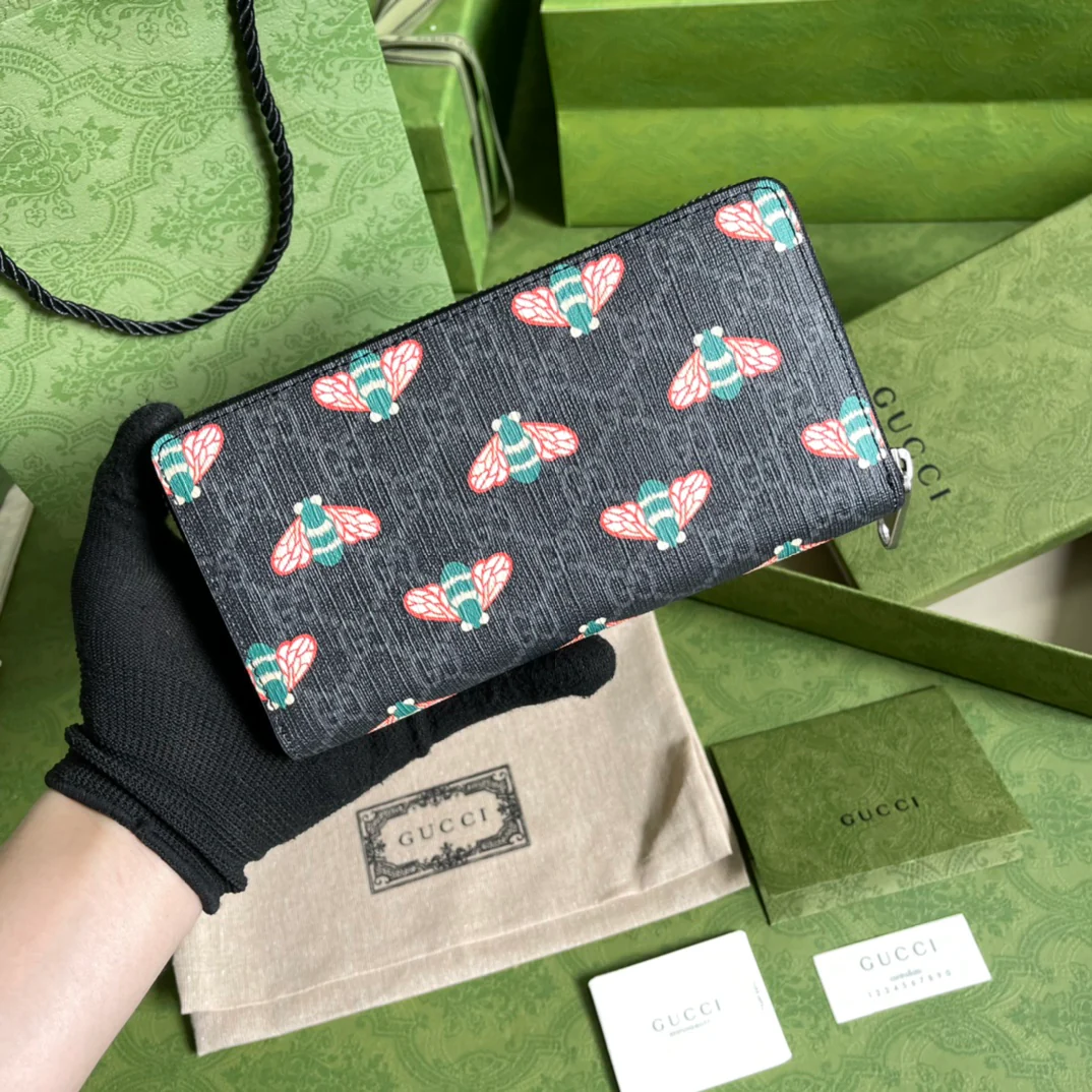 Gucci 最新款蜜蜂拉链长夹