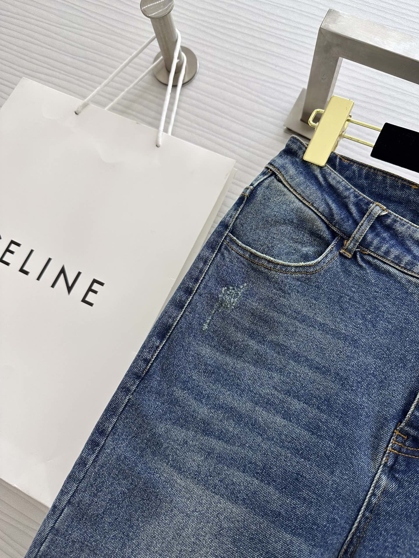 Новые джинсы Celine 2403 весна/лето, расклешенные, синие.