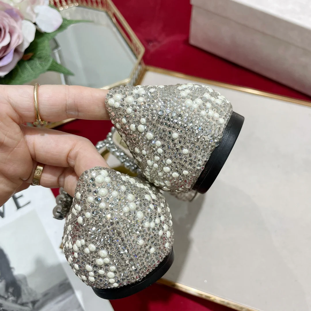 Jimmy - Жемчужное ожерелье - Туфли с острым носком - Балетки