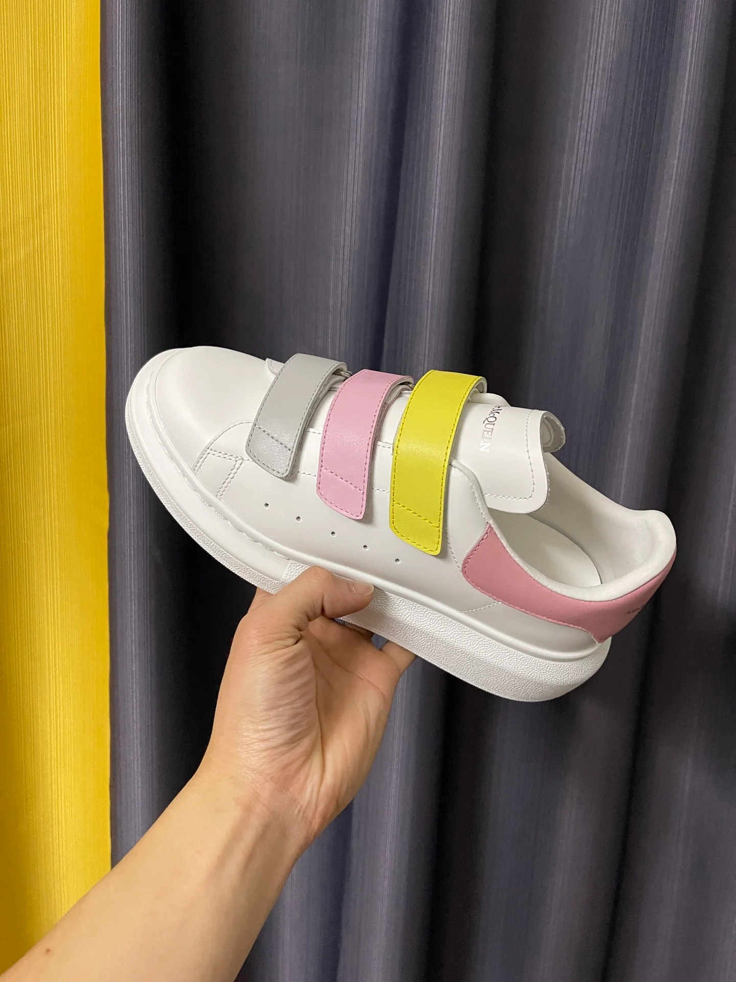 Классические белые кроссовки McQueen - унисекс - новая застежка на липучке - премиум-издание McQueen - 1 шт.