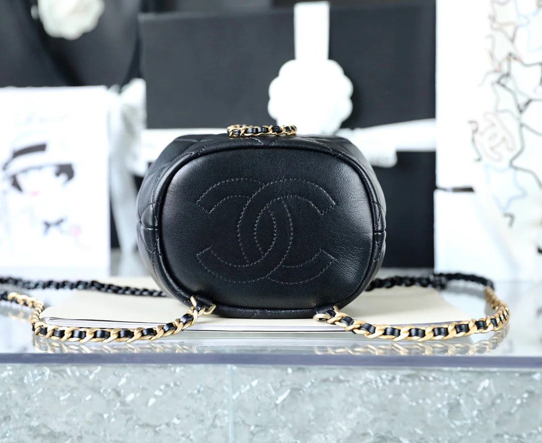 Рюкзак-ведро Chanel - 1